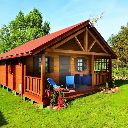 Holiday Homes, أوسترونيه مورسكية المظهر الخارجي الصورة