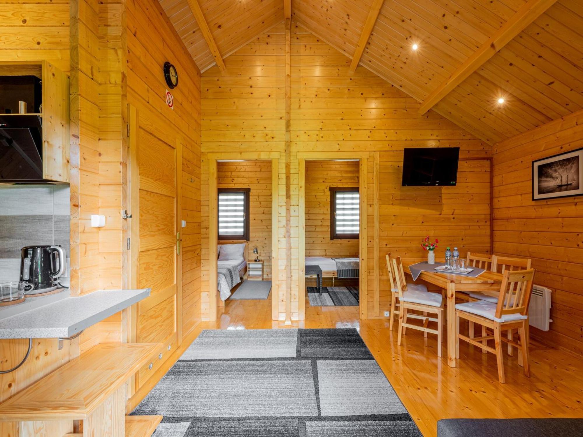 Holiday Homes, أوسترونيه مورسكية المظهر الخارجي الصورة