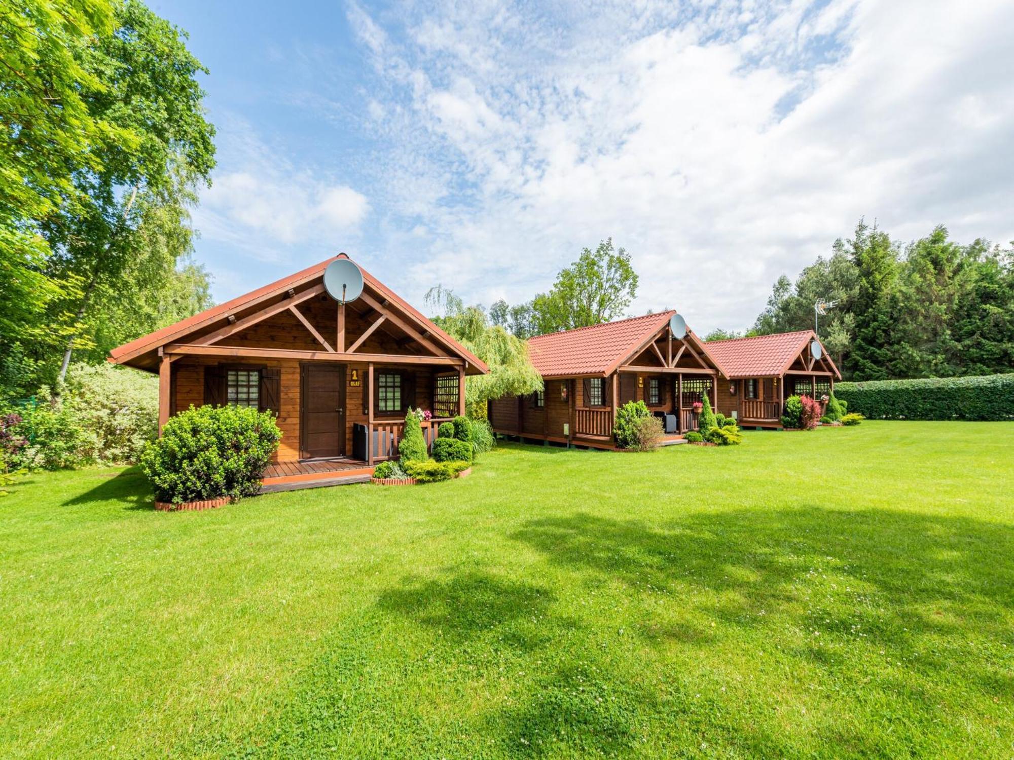 Holiday Homes, أوسترونيه مورسكية المظهر الخارجي الصورة